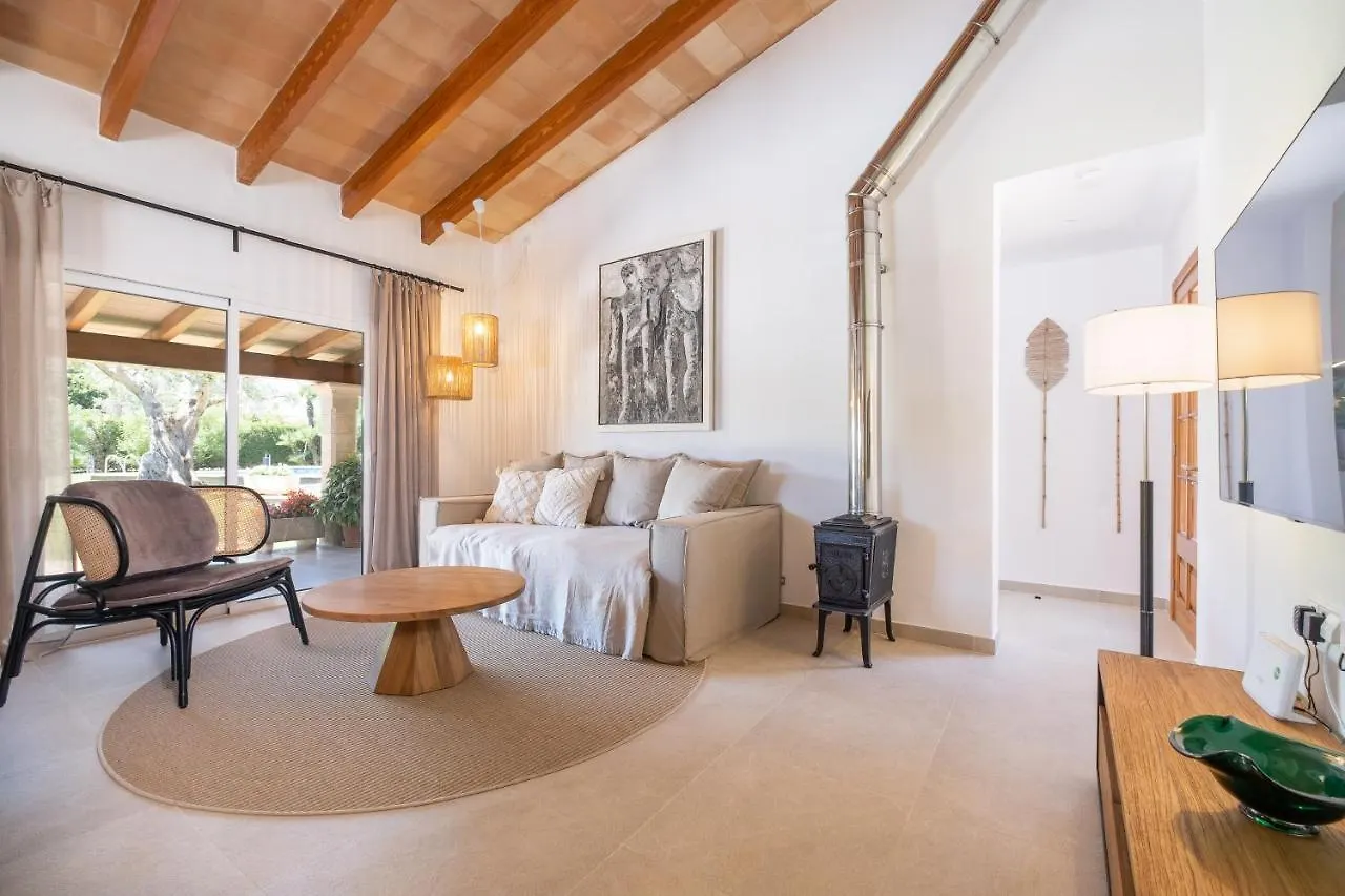 Villa Joana La Font By Sunvillas Mallorca Pollenca